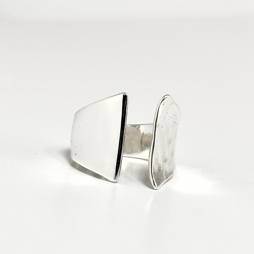 Ocean’s Edge Silver Ring