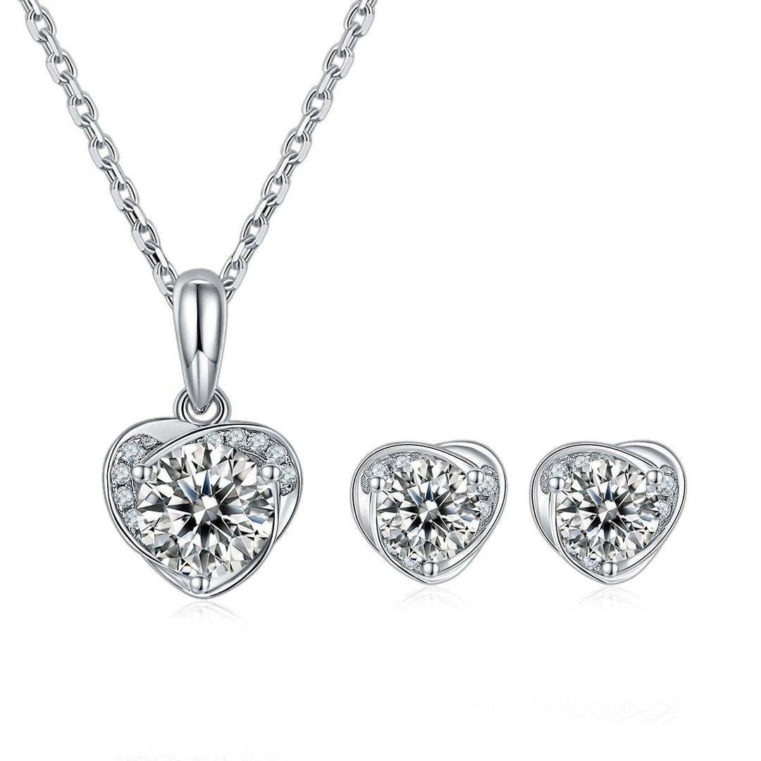 Moissanite Diamond Heart Set - Zaim Couture